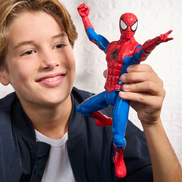 Spider-Man 30 cm actionfigur, Titan-serien, superhelteleget�j til b�rn, Marvel Spider-Man, alder 4+