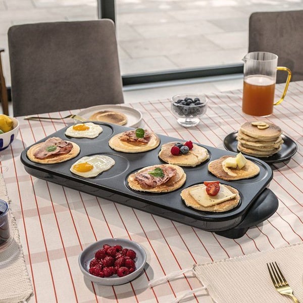 Maxi Crepe Party - LIVOO - DOC186G - 1500 W - 8 mini-crepes � 12 cm - Non-stick bel�gning - Sort