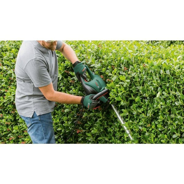 Bosch Universal Hedge Cut 50 pensasleikkuri