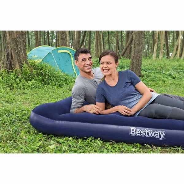 Oppustelig campingmadras - BESTWAY - 67225 - 2 pladser - 1,91m x 1,37m x 22cm - Med integreret fodpumpe