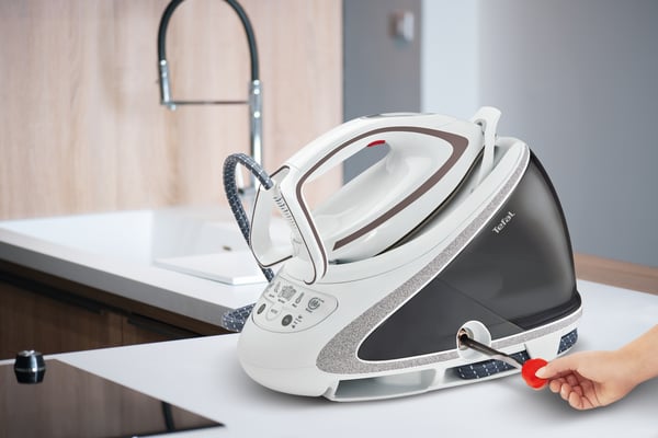 Tefal Pro Express Ultimate Care GV9567 2600 W 1,9 L Durilium AirGlide Autoclean soleplate Valkoinen, Harmaa