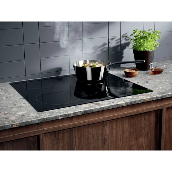 Electrolux KIB60424CK Sort Indbygget 60 cm Zone induktionskogeplade 4 zone(s)