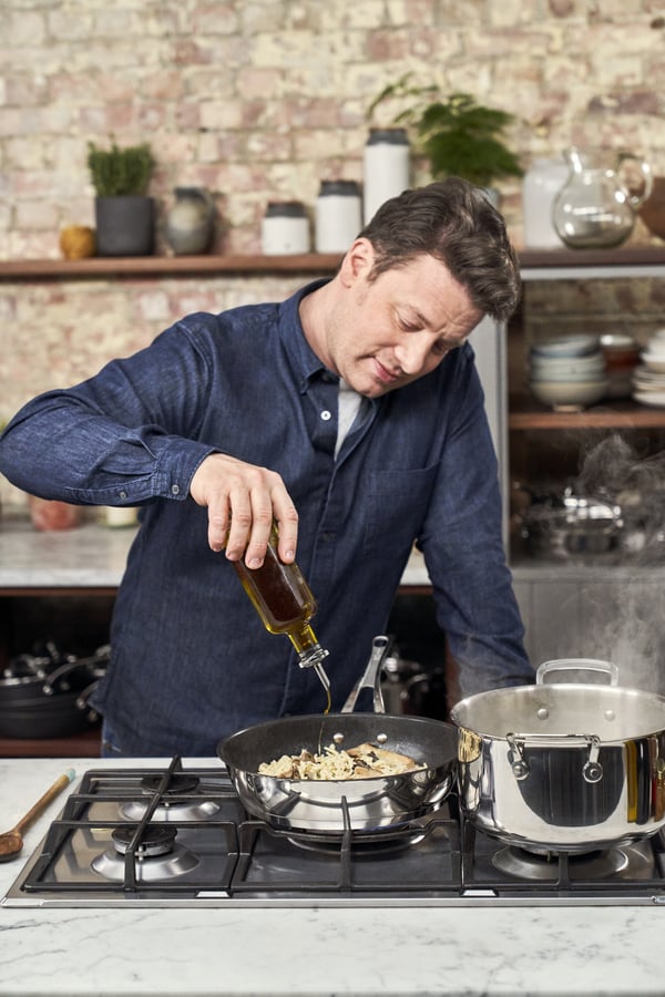 Tefal Jamie Oliver E30604 pannu- ja kattilasarja