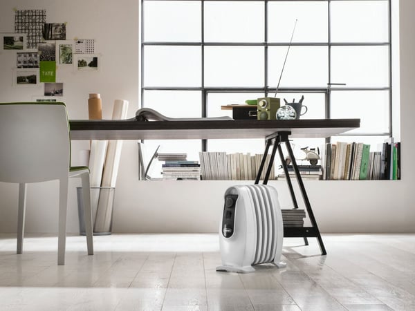 De’Longhi TRNS0505M varmeapparat Indendørs Hvid 500 W Olie elektrisk områdevarmer