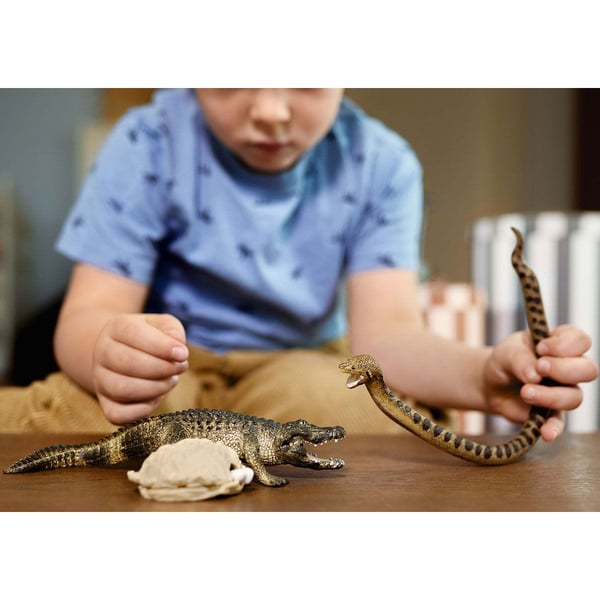 schleich Danger in the swamp