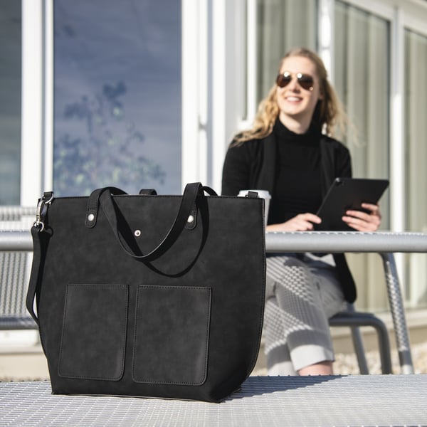 Hama Classy 39,6 cm (15.6") Damväska Svart