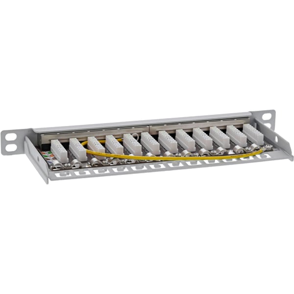 InLine 76819A patch panel 0.5U