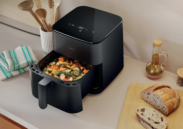 Candy CCAF 011 Enkelt 5 L Enkeltstående 1500 W Varmluftsteger Sort