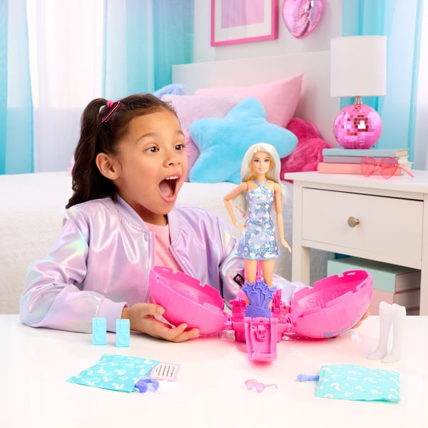 Barbie TEAM Roll & Reveal Pop Star Doll and Accessories