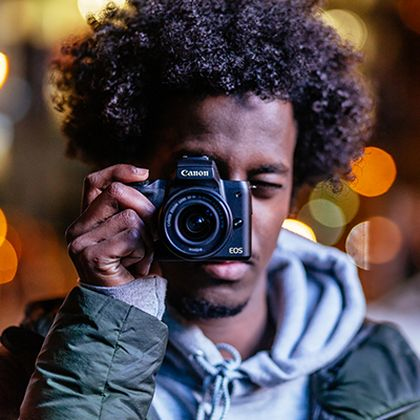 Canon EOS M50 + EF-M 15-45mm IS STM MILC 24,1 MP CMOS 6000 x 4000 pixlar Svart