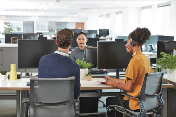 Logitech Zone Wired UC Headset Kabel Huvudband grafit