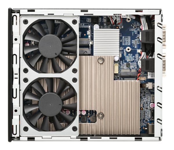 Shuttle Slim PC DH810 1,35 L størrelse PC Sort LGA 1851 (Socket V1)