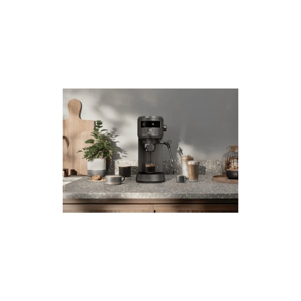 Electrolux E6EC1-6BST Manuell Espressomaskin 1 l