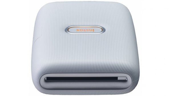Fujifilm Instax mini Link valokuvatulostin 318 x 318 DPI 2.4" x 1.8" (6.2x4.6 cm)