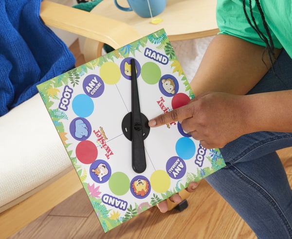 Hasbro Gaming Twister Junior Twister-peli