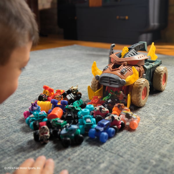 Monster Jam Megalodon Mad Hog Chomper & Monster Truck