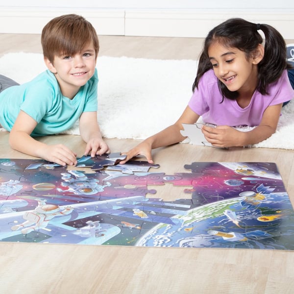 Melissa & Doug Outer Space Glow-in-the-Dark Kuviopalapeli 48 kpl Avaruus