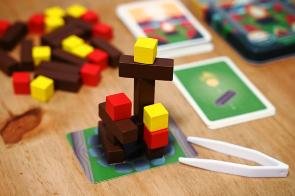 Asmodee Tinderblox Brætspil Finmotorik (smidighed)
