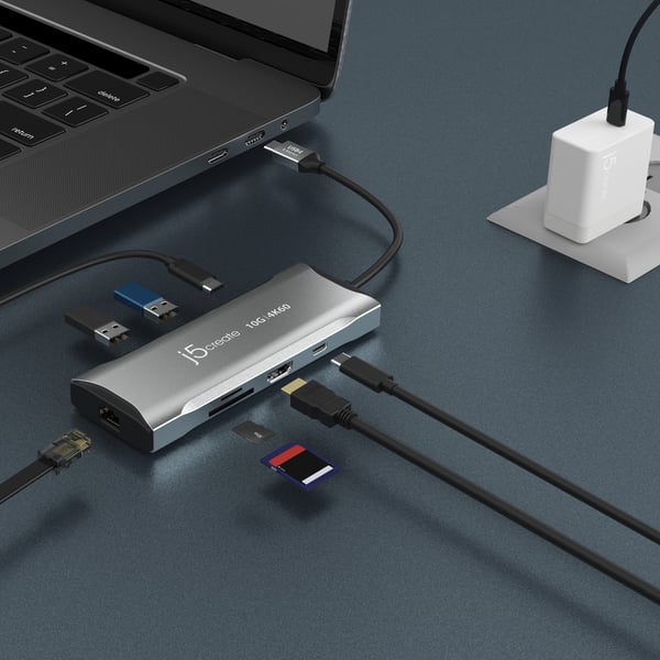 j5create JCD393-N 4K60 Elite USB-C® 10Gbps mini dockningsstation