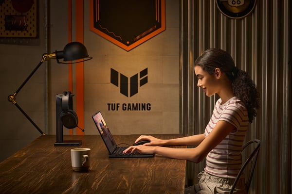 ASUS TUF Gaming A14 FA401KM-RG003W AMD Ryzen AI 7 350 Laptop 35,6 cm (14") 2.5K 16 GB LPDDR5x-SDRAM 1 TB SSD NVIDIA GeForce RTX 5060 Wi-Fi 6E (802.11ax) Windows 11 Home Grå QWERTY Hollandsk