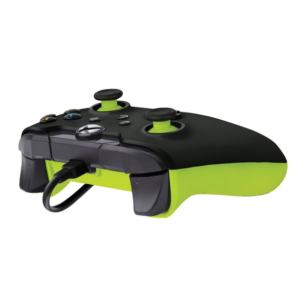 PDP Kontroller med kabel: Elektrisk sort Til Xbox Series X|S, Xbox One og Windows 10/11