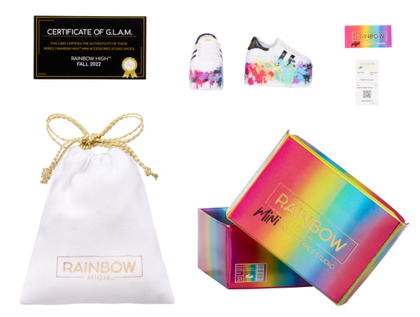 Rainbow High Accessories Studio Series 1, S Assortment in PDQ Dukkesko