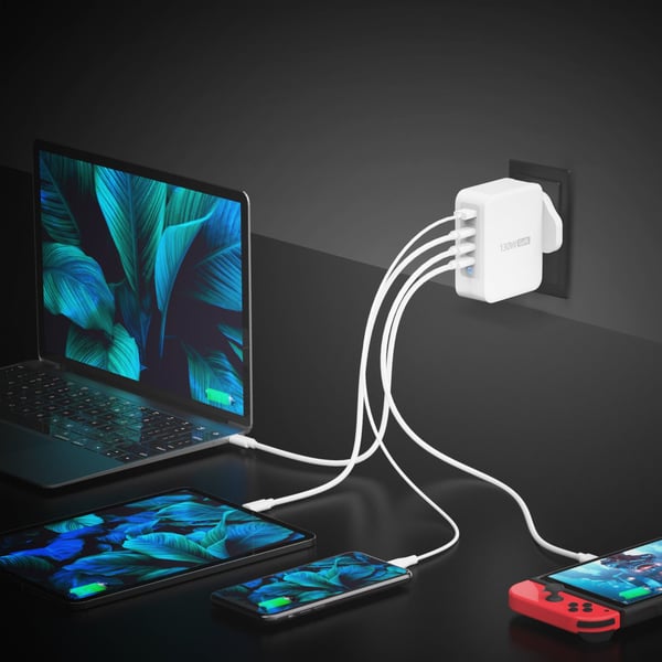 j5create JUP43130F-FN 130W GaN 4-ports USB-C®-oplader - UK