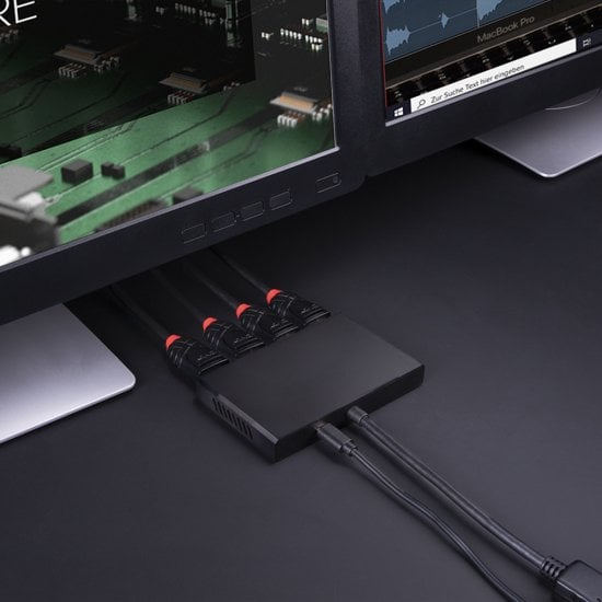 Lindy Video-/Audio-Splitter - 4 x DisplayPort