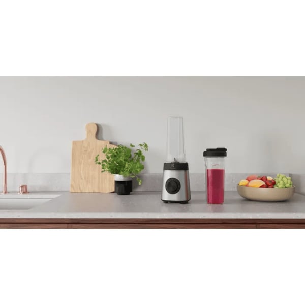 Electrolux E4CB1-6ST 0,92 L Nedsænkning blender 350 W Rustfrit stål