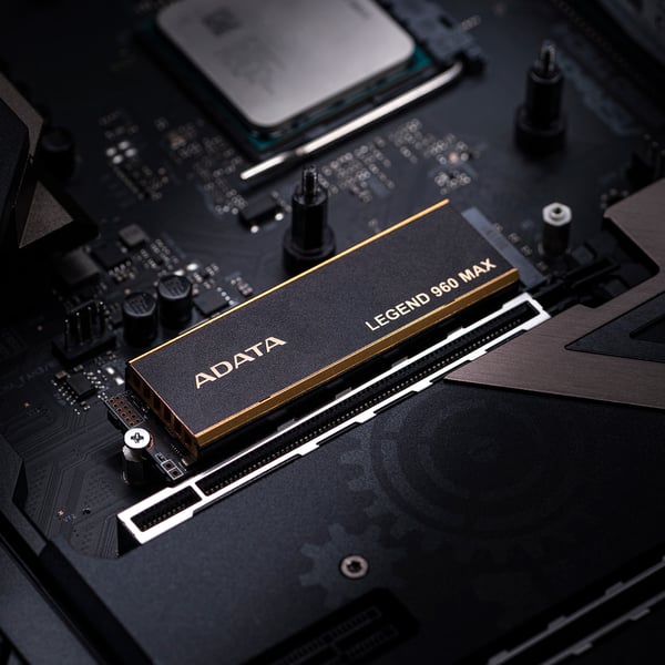ADATA LEGEND 960 MAX 4 TB M.2 PCI Express 4.0 NVMe 3D NAND