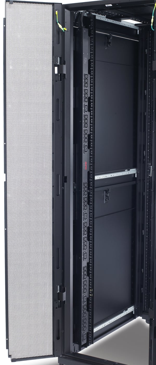 APC Rack PDU, Basic, Zero U, 11 kW, 230V, (36) C13 & (6) C19 grenuttag 42 AC-utgångar 0U Svart