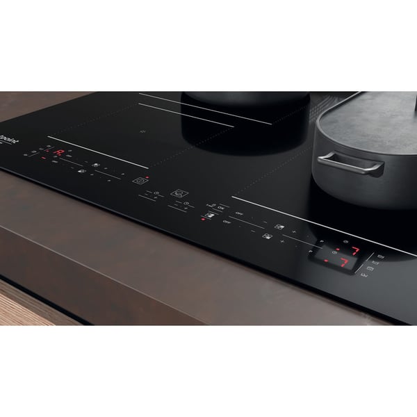 Hotpoint HB 4860B NE Sort Indbygget 59 cm Zone induktionskogeplade 4 zone(s)