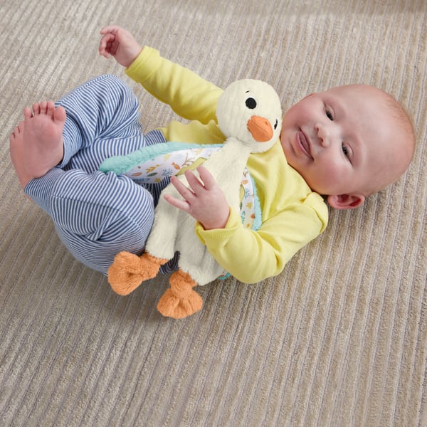 Fisher-Price Sensimals Fisher Price Snuggle Up Goose-sanselegetøj til babyer, bamse med ringlelyde til spædbørn
