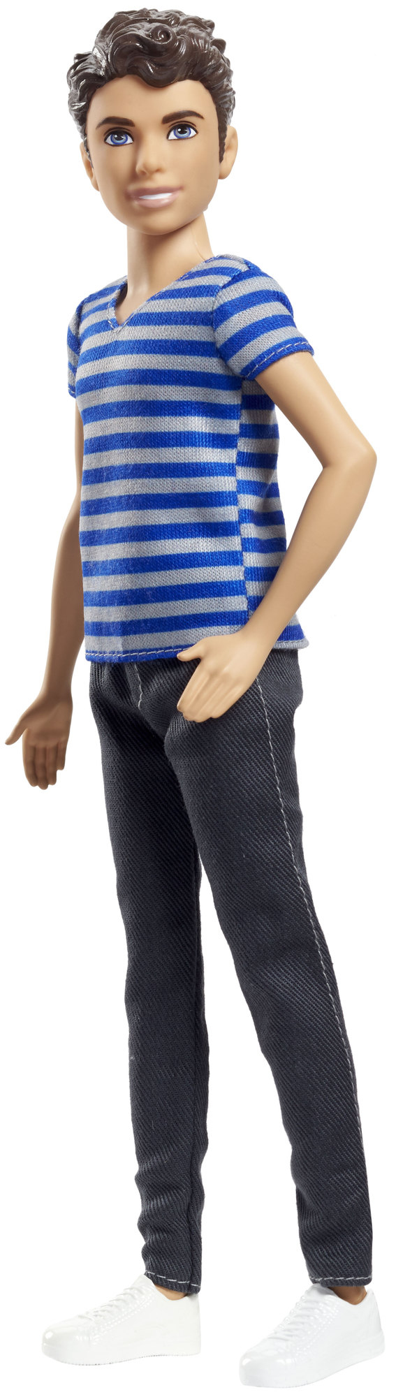 Mattel FHY89 dukke