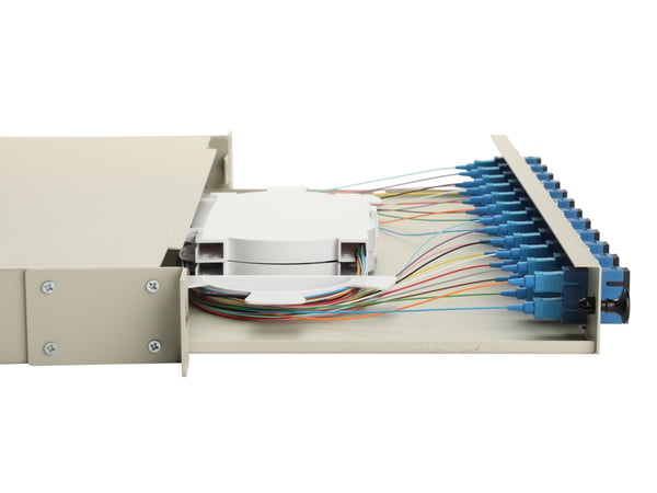 Equip 337301 kytkentäpaneeli 1U