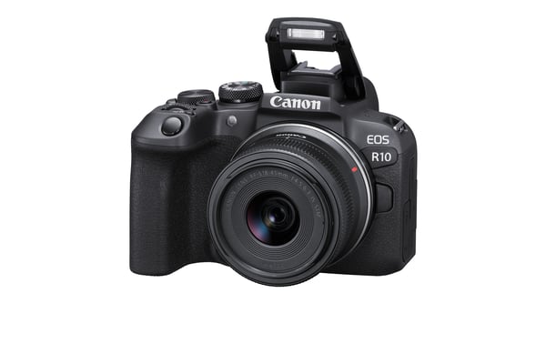 Canon EOS R10 + RF-S 18-45mm F4.5-6.3 IS STM MILC 24,2 MP CMOS 6000 x 4000 pixlar Svart
