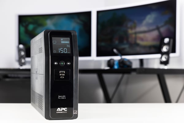 APC BR1600SI UPS-enhed Interaktivt indgangsstik 1,6 kVA 960 W 8 AC stikkontakt(er)