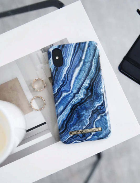 iDeal of Sweden Indigo Swirl mobiltelefon etui 15,5 cm (6.1") Cover Blå, Flerfarvet