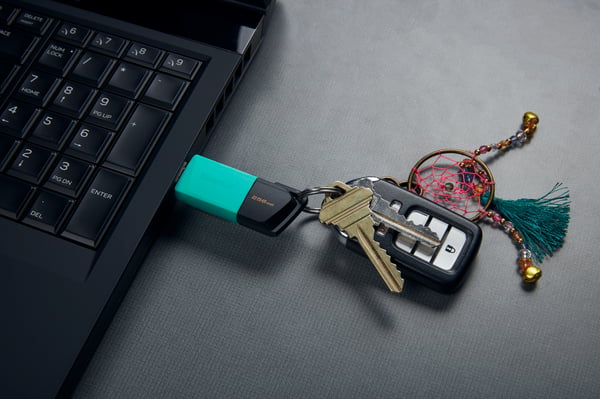 Kingston DataTraveler Exodia M - USB-muistitikku