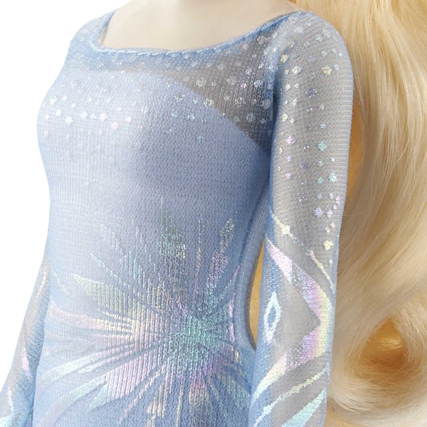 Mattel Disney Frost Elsa-modedocka med den hästformade vattenvarelsen Nokk, inspirerade av Disneys Frost 2
