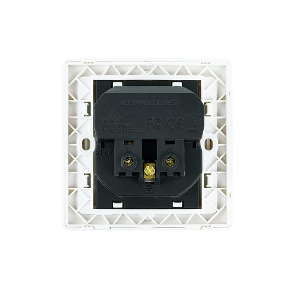 Nanocable 10.35.0010 stikkontakt CEE 7/3 + USB Hvid