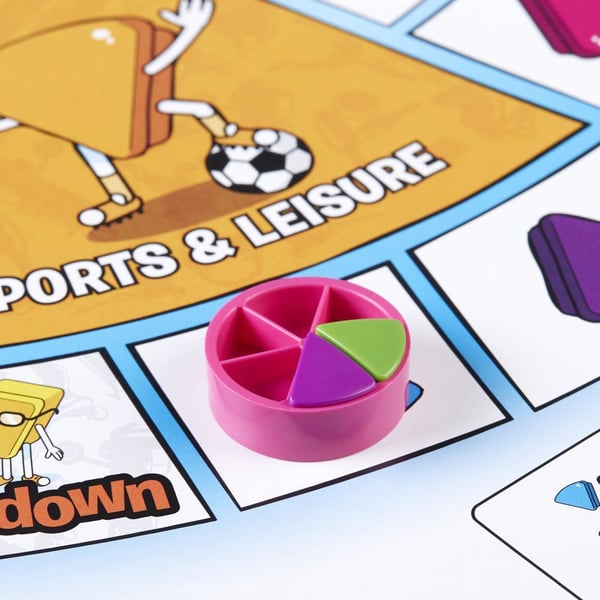 Hasbro Gaming Trivial Pursuit Family Edition Brädspel Frågespel