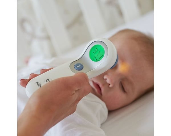 Braun BNT300WE digital kropstermometer Termometer med fjernregistrering Hvid Pande Knapper