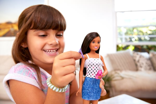 Mattel FHY89 dukke