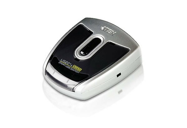 ATEN 2-portars USB 2.0-kringutrustningsswitch