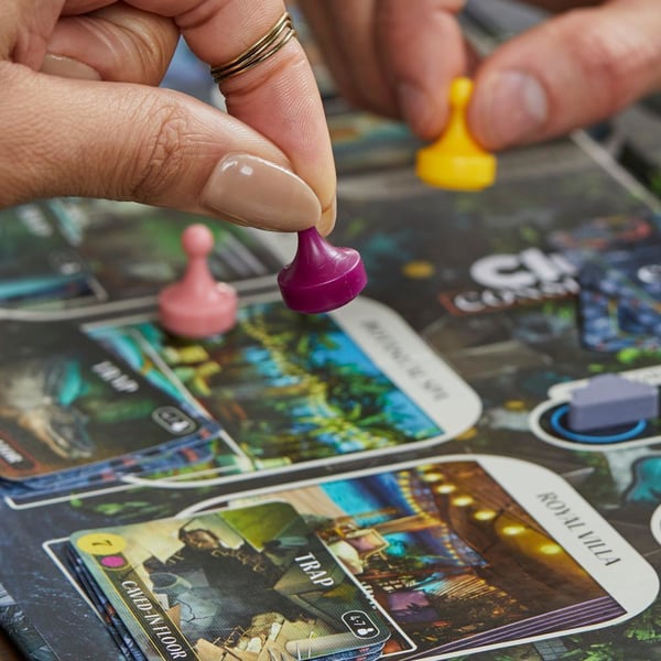Cluedo Conspiracy 45 min Brädspel Detektiv