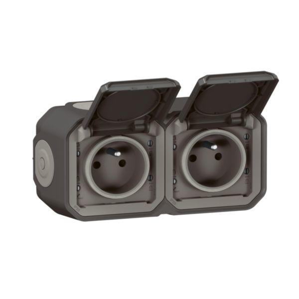 Legrand 069788L stikkontakt