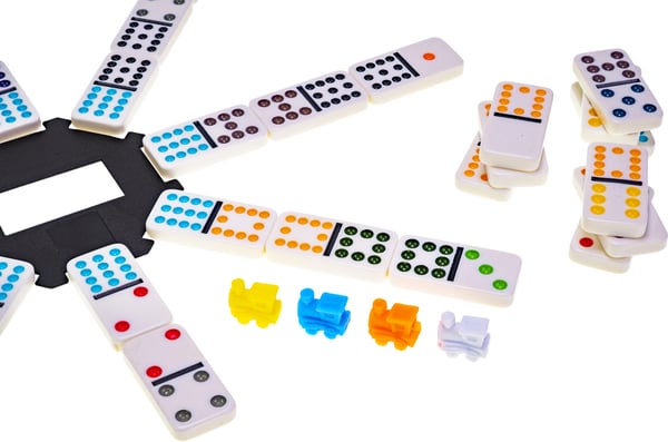 Domino Tactic Mexican Train