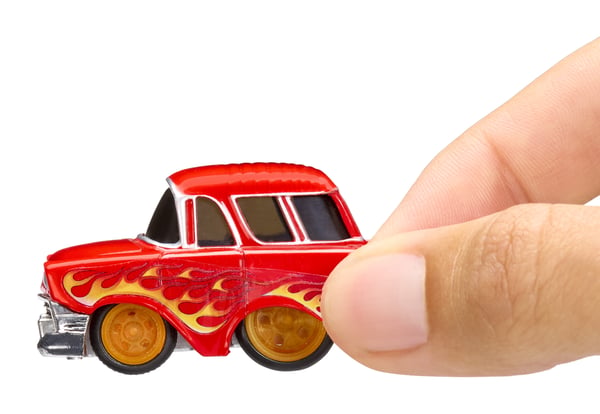 MGA Entertainment CarTuned Custom Model Kit - 1956 Chevy Nomad