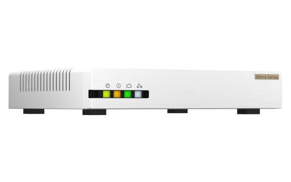 QNAP QHora-321 langallinen reititin 2.5 Gigabit Ethernet Valkoinen